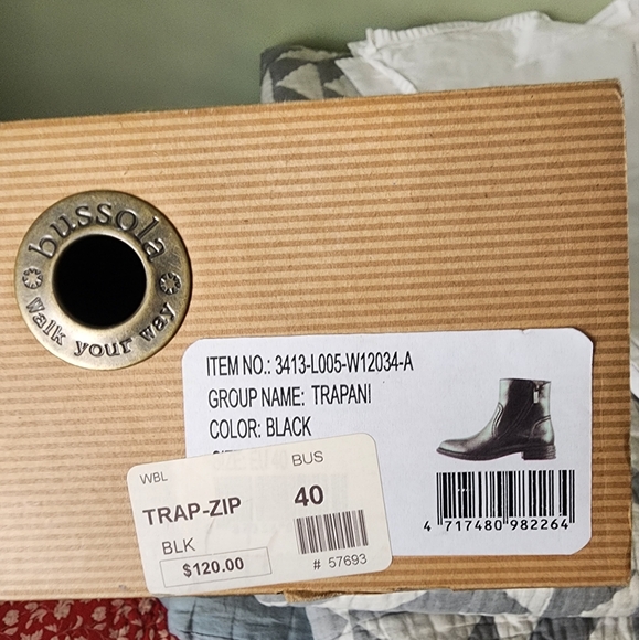 Leather Biker Style Boots - Picture 4 of 4